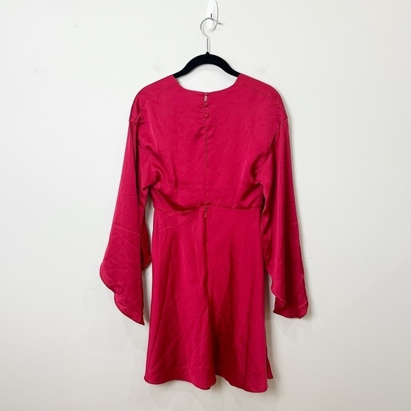 ASOS Cape Sleeve Dress Red Lightweight Silky Flowy Deep V Neckline - Picture 2 of 7